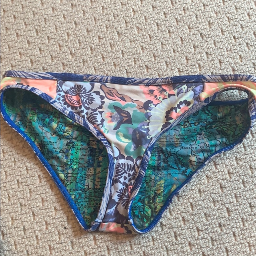 Maaji bottoms